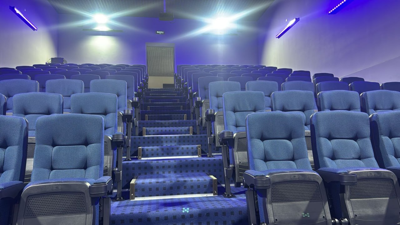 ICTL Belgium Manages Cinema Seat Shipment from China to Ukraine